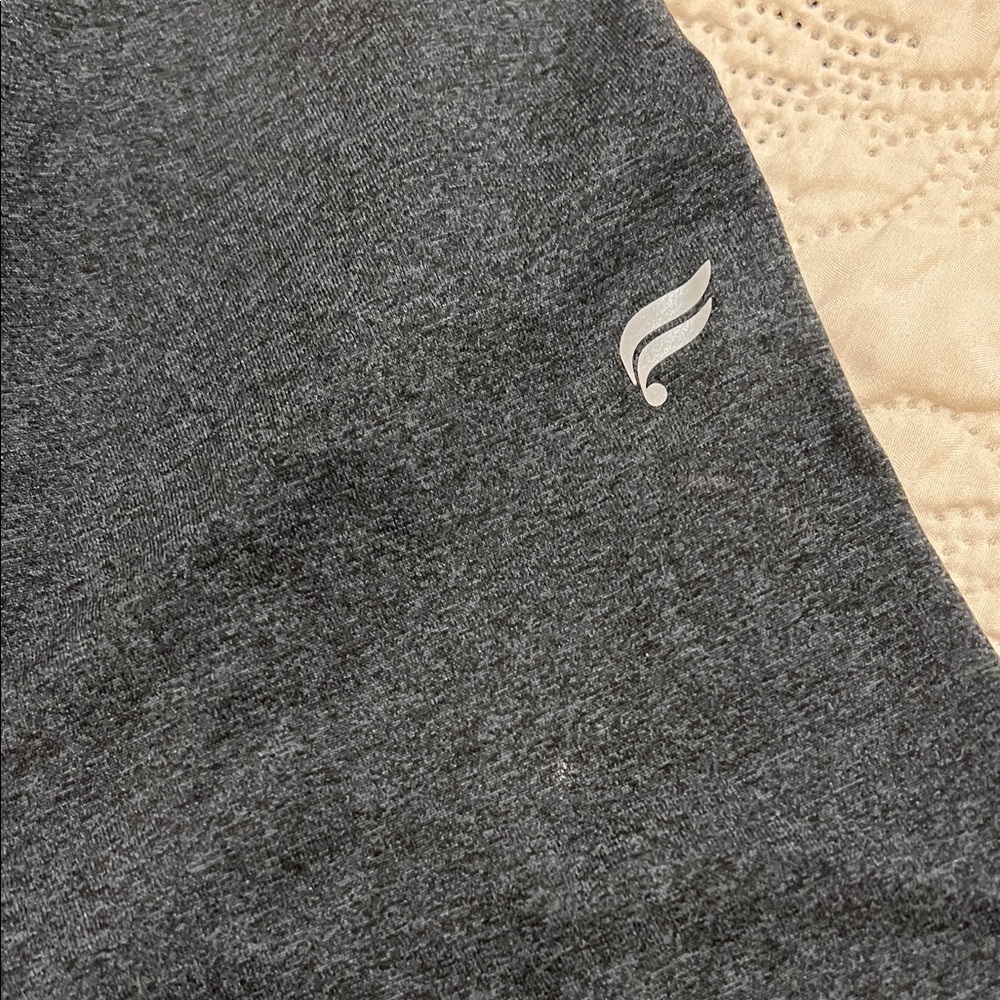 Fabletics Men's Black Long Sleeve Crew Top - Picture 3 of 8